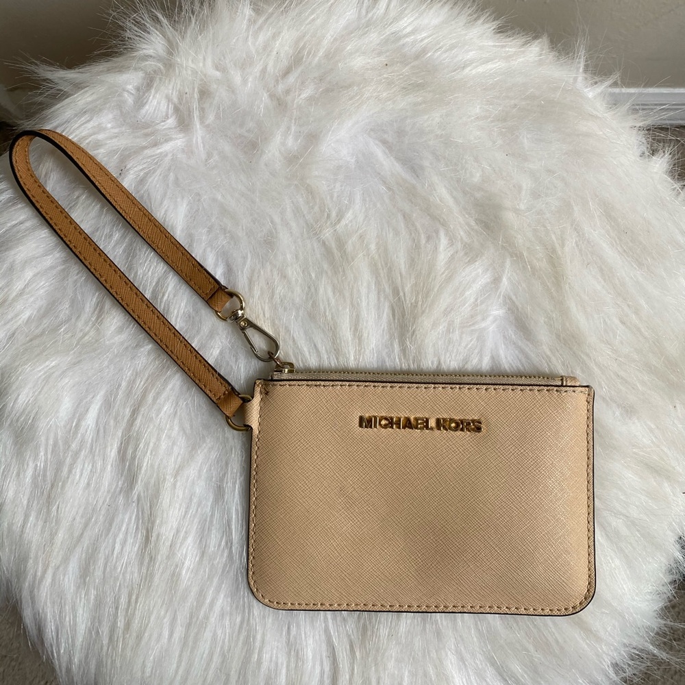 Michael Kors wristlet
